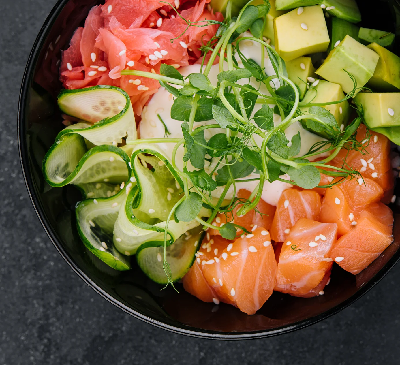 Salmon Avocado Bowl: Your Healthy Meal in 15 Minutes